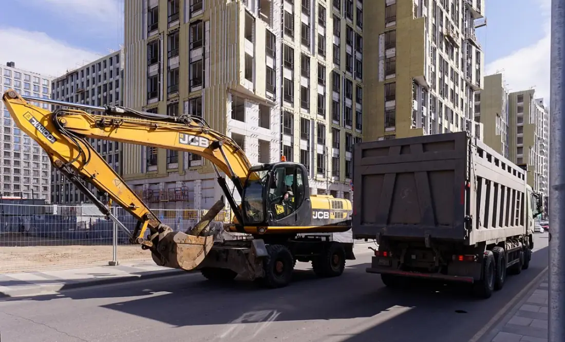 JCB JS160W